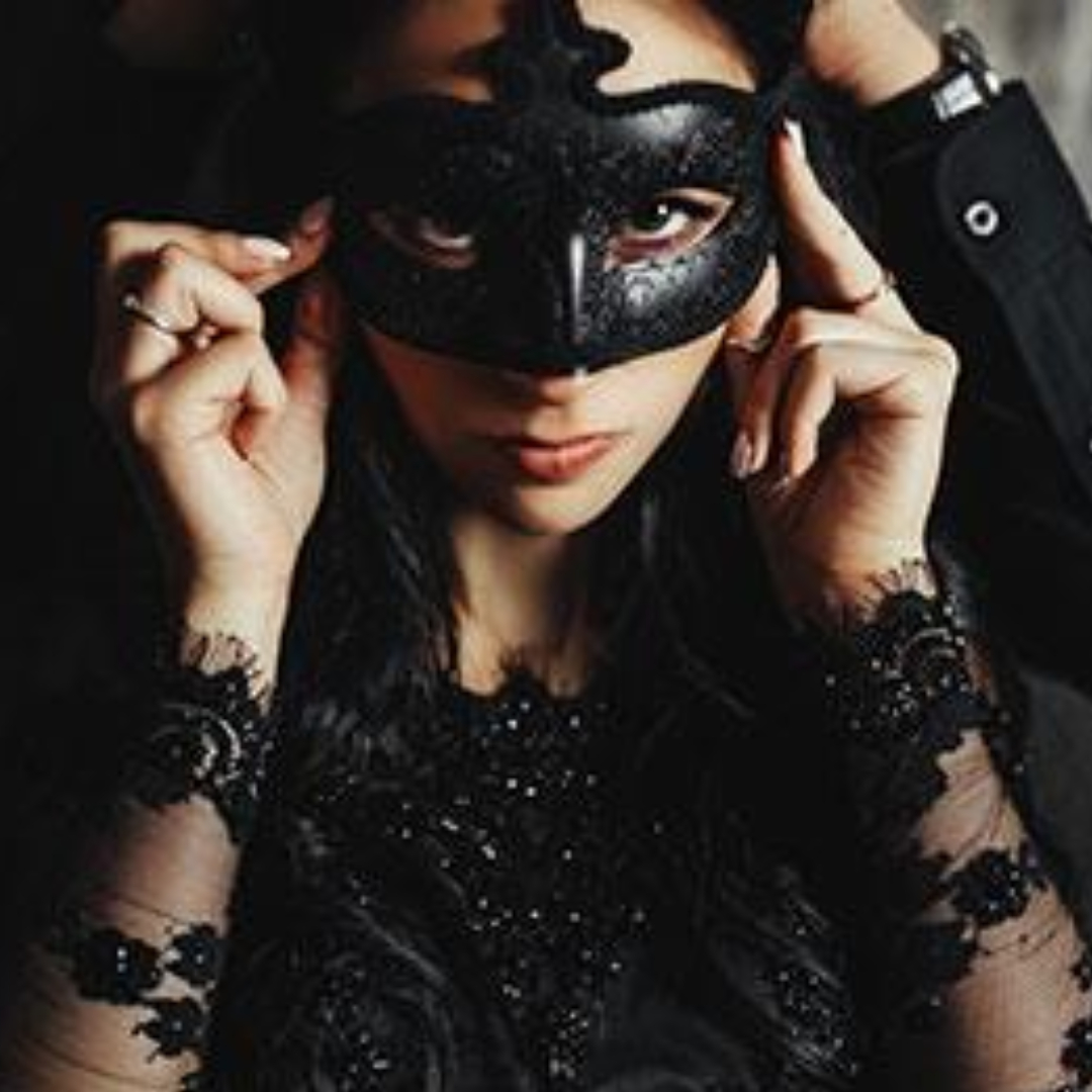 Liberales y Swingers International Article Image